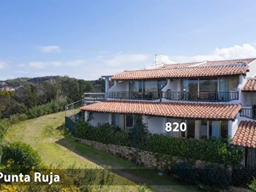 Immagine 2 di Appartamento in vendita  in capo ceraso a Olbia