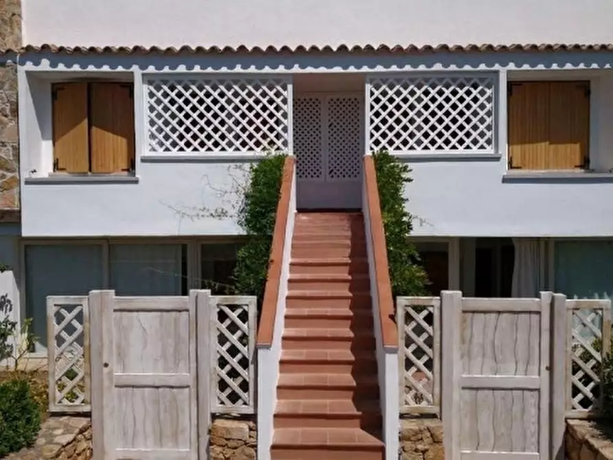 Immagine 4 di Appartamento in vendita  in capo ceraso a Olbia