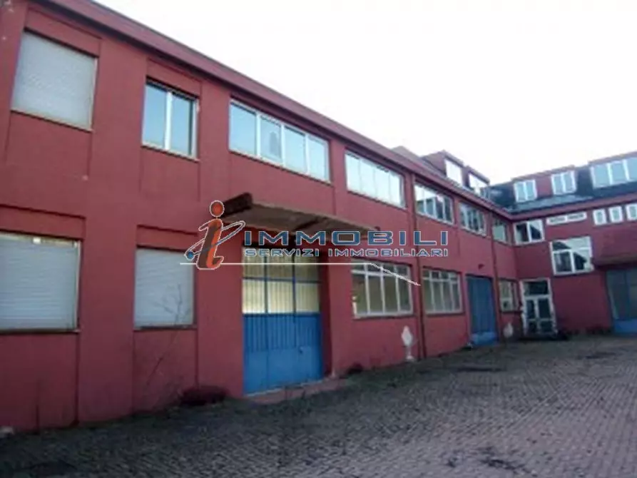 Immagine 9 di Palazzo in vendita  in VIALE DELLE INDUSTRIE a Settala