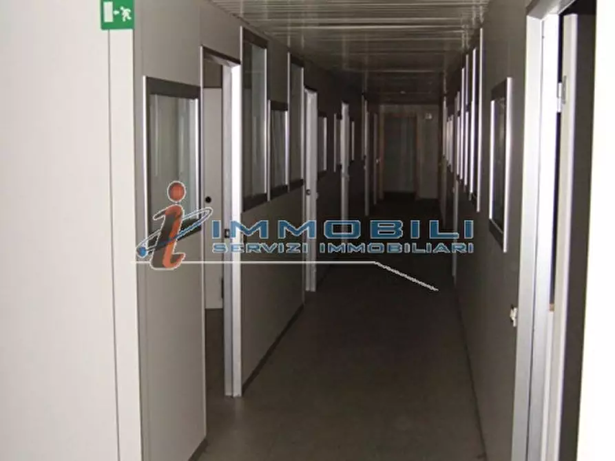 Immagine 2 di Ufficio in affitto  in VIA MECENATE a Milano