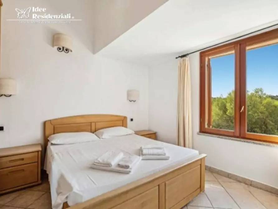 Immagine 11 di Appartamento in vendita  in capo ceraso a Olbia