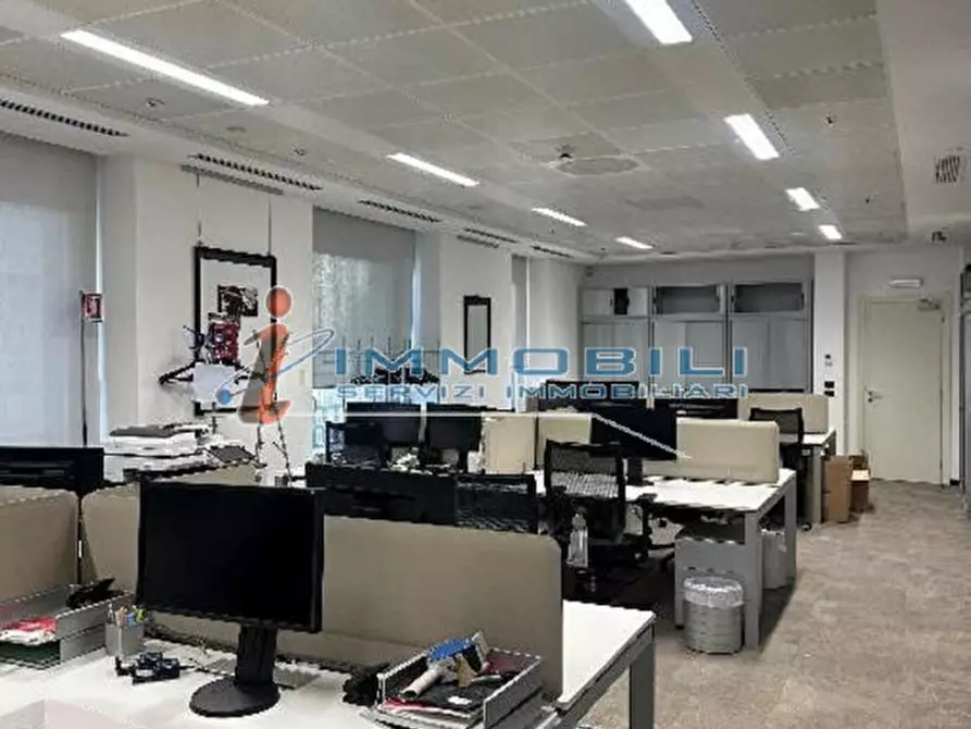 Immagine 2 di Ufficio in affitto  in VIA DURINI a Milano