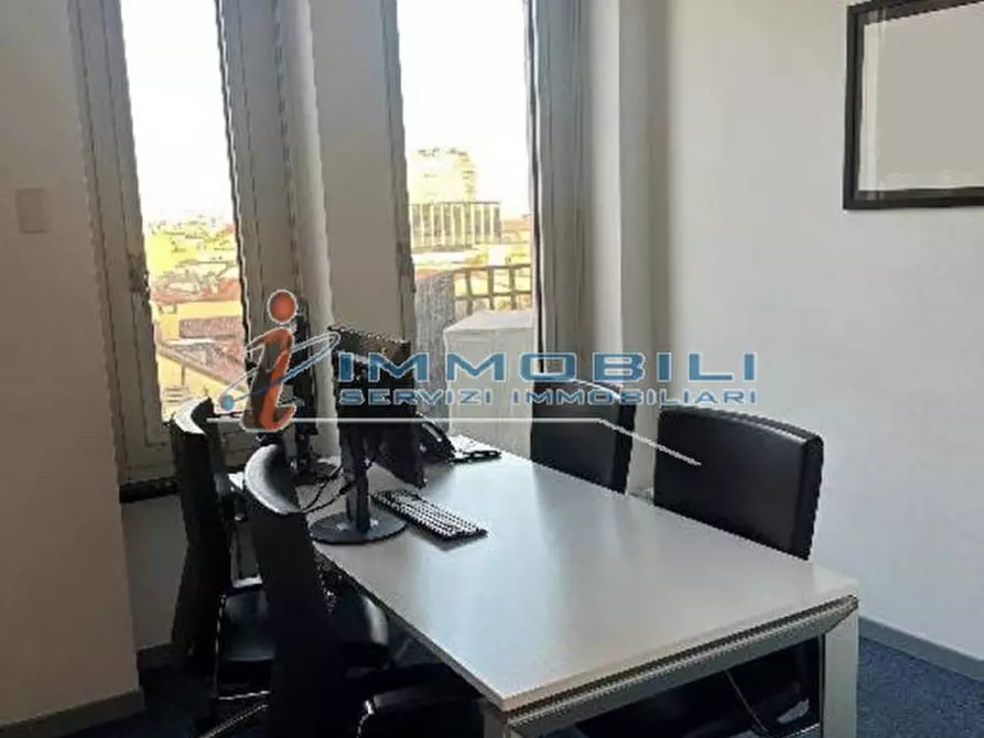 Immagine 3 di Ufficio in affitto  in VIA DURINI a Milano