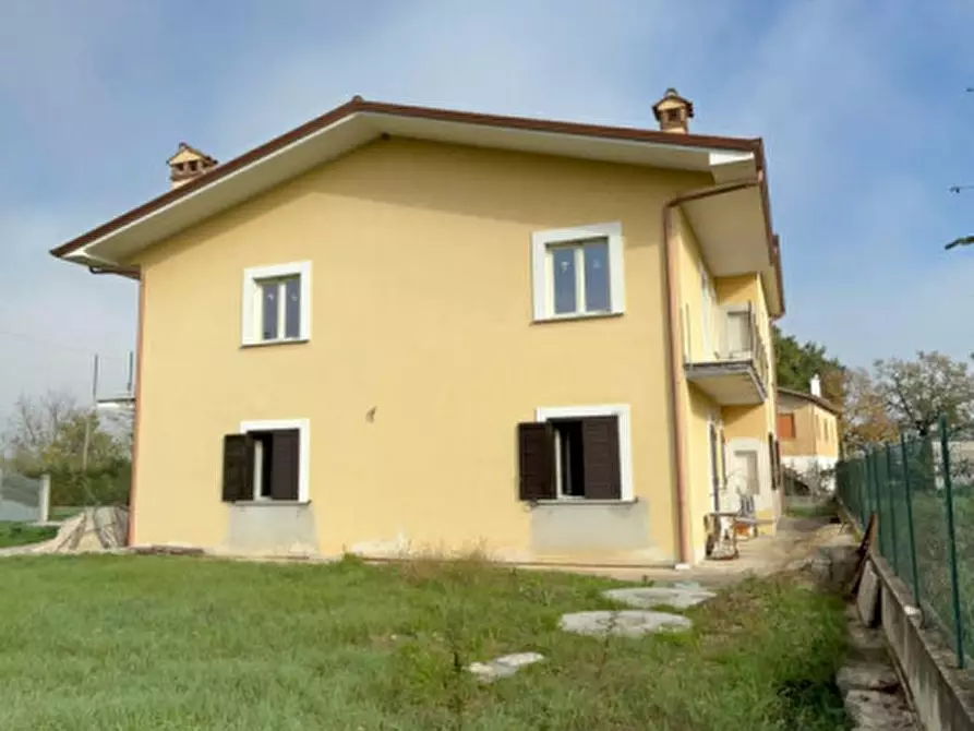 Immagine 6 di Casa trifamiliare in vendita  a Sant'apollinare