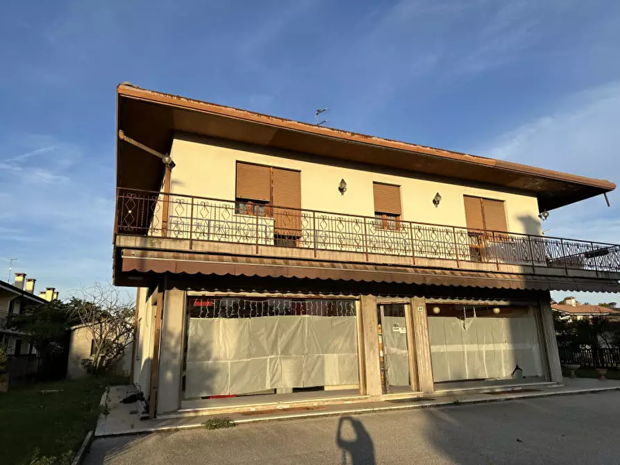 Immagine 29 di Casa indipendente in vendita  in Via Villette a Trevignano