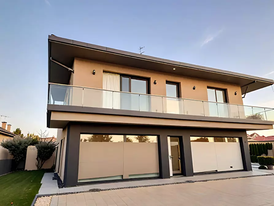 Immagine 33 di Casa indipendente in vendita  in Via Villette a Trevignano