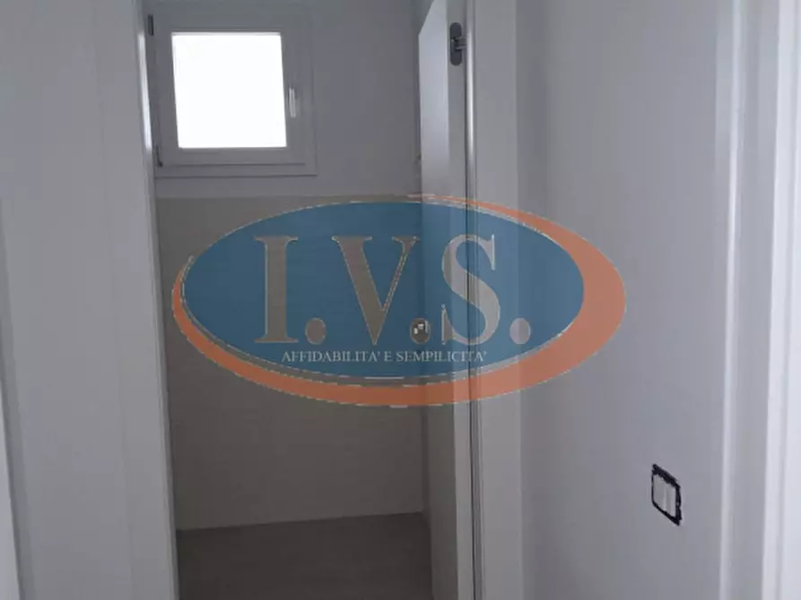 Immagine 9 di Casa trifamiliare in vendita  in via canova a Veggiano