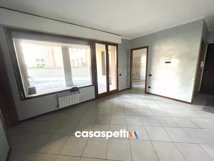 Immagine 4 di Appartamento in vendita  in Via Roberto Tremelloni 40 a Milano