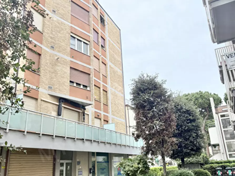 Immagine 1 di Appartamento in vendita  in Viale dei Mille, 31 a Cesenatico