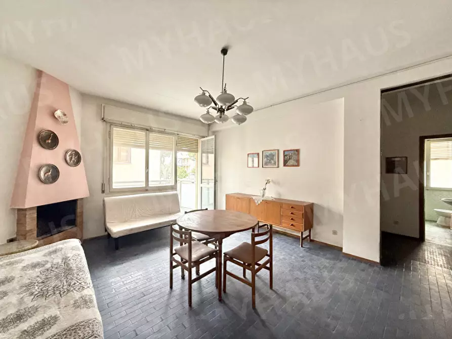 Immagine 25 di Appartamento in vendita  in Viale dei Mille, 31 a Cesenatico