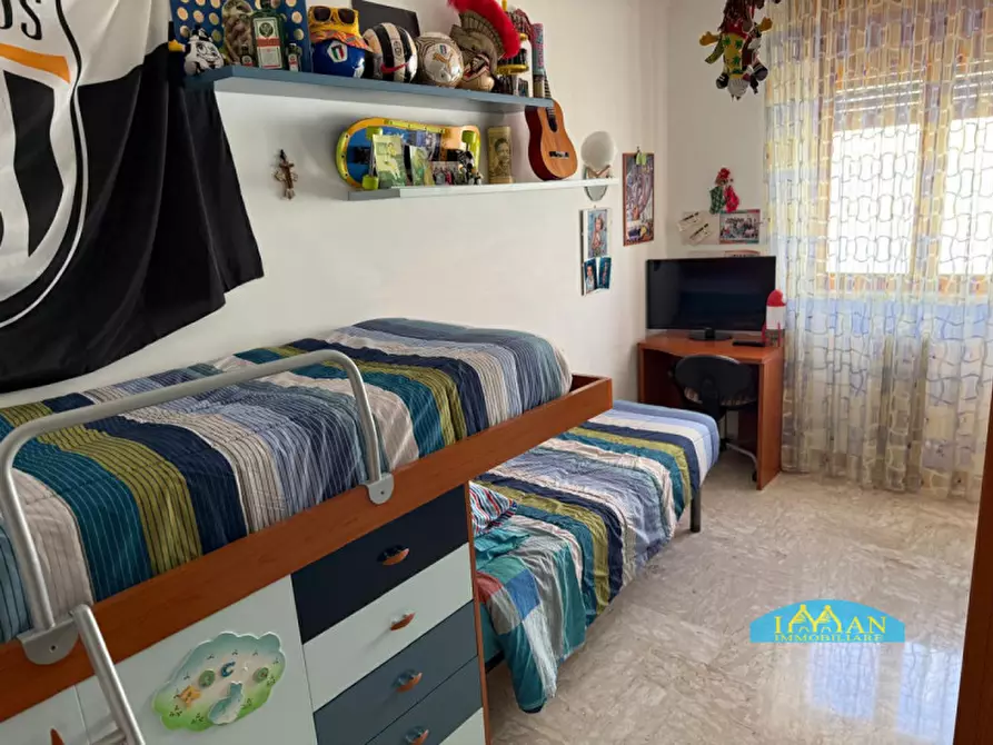 Immagine 8 di Appartamento in vendita  in Via Napoli a Ceglie Messapico