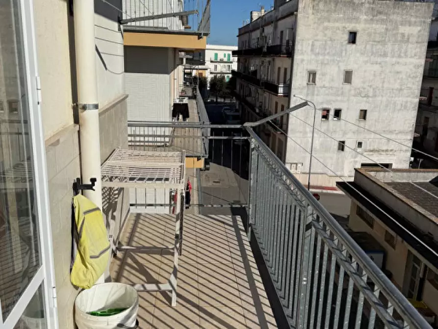 Immagine 13 di Appartamento in vendita  in Via Napoli a Ceglie Messapico