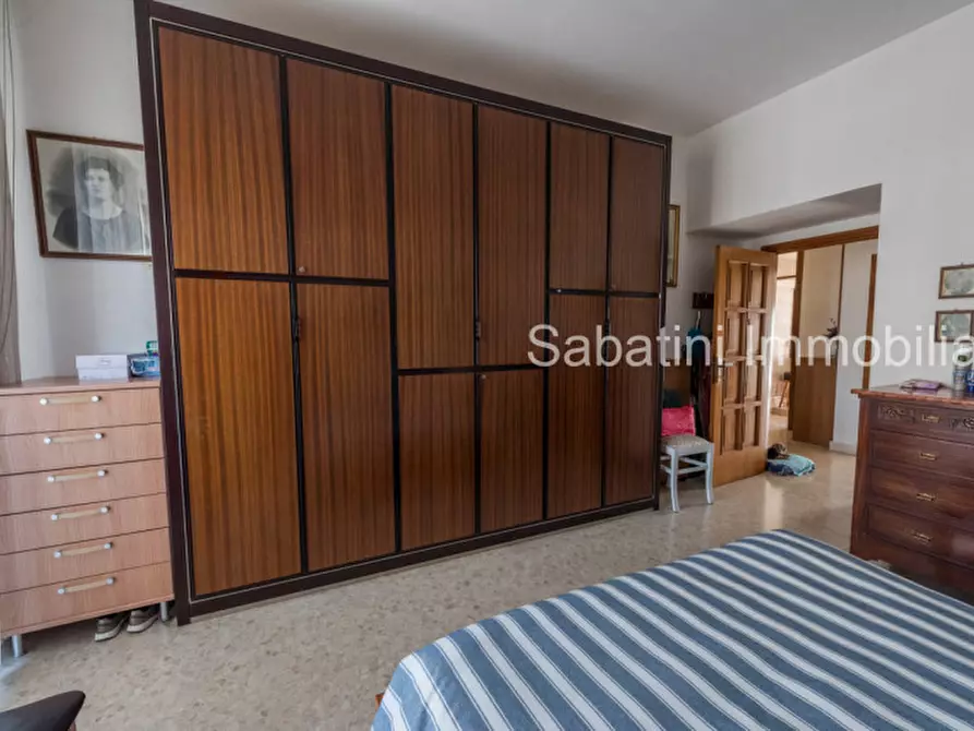 Immagine 20 di Appartamento in vendita  in Viale Marconi, 136 a Pescara