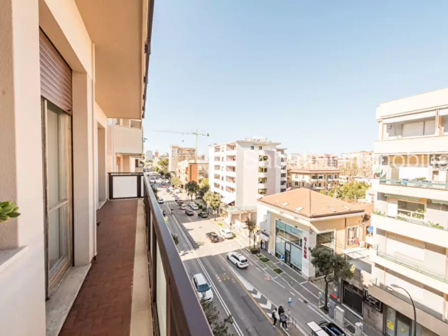 Immagine 27 di Appartamento in vendita  in Viale Marconi, 136 a Pescara