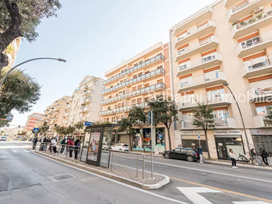 Immagine 39 di Appartamento in vendita  in Viale Marconi, 136 a Pescara