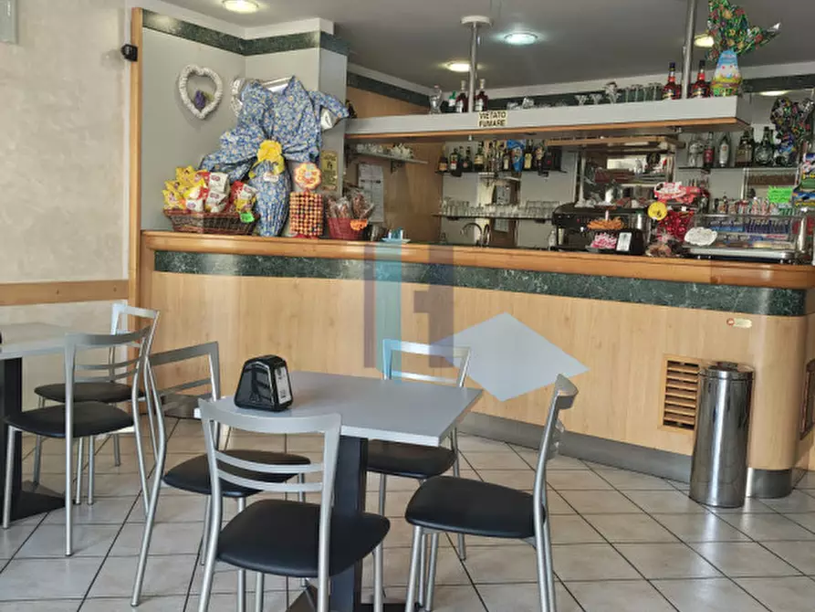 Immagine 1 di Attività commerciale in vendita  in Via della Chiesa a Brescia