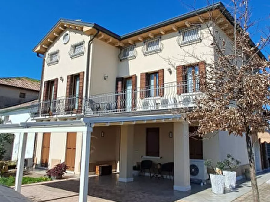 Immagine 1 di Casa bifamiliare in vendita  in via provinciale a Campo San Martino