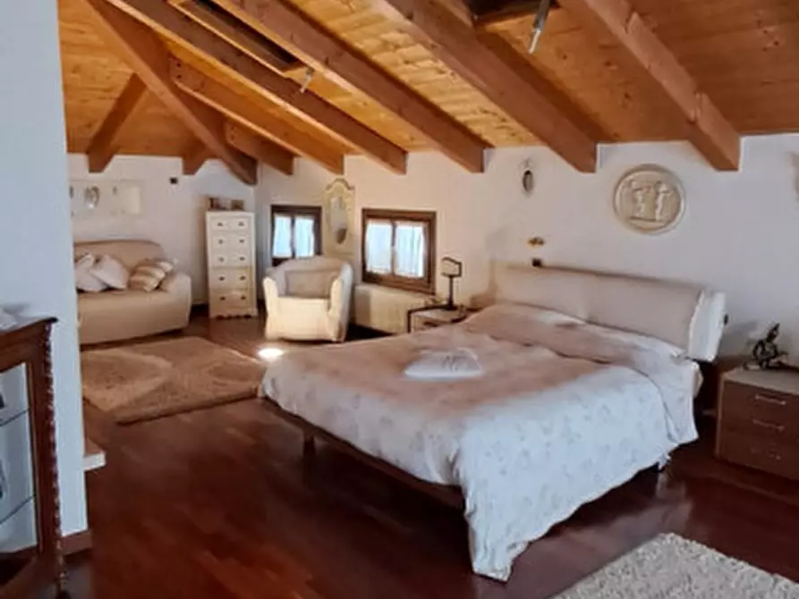 Immagine 6 di Casa bifamiliare in vendita  in via provinciale a Campo San Martino