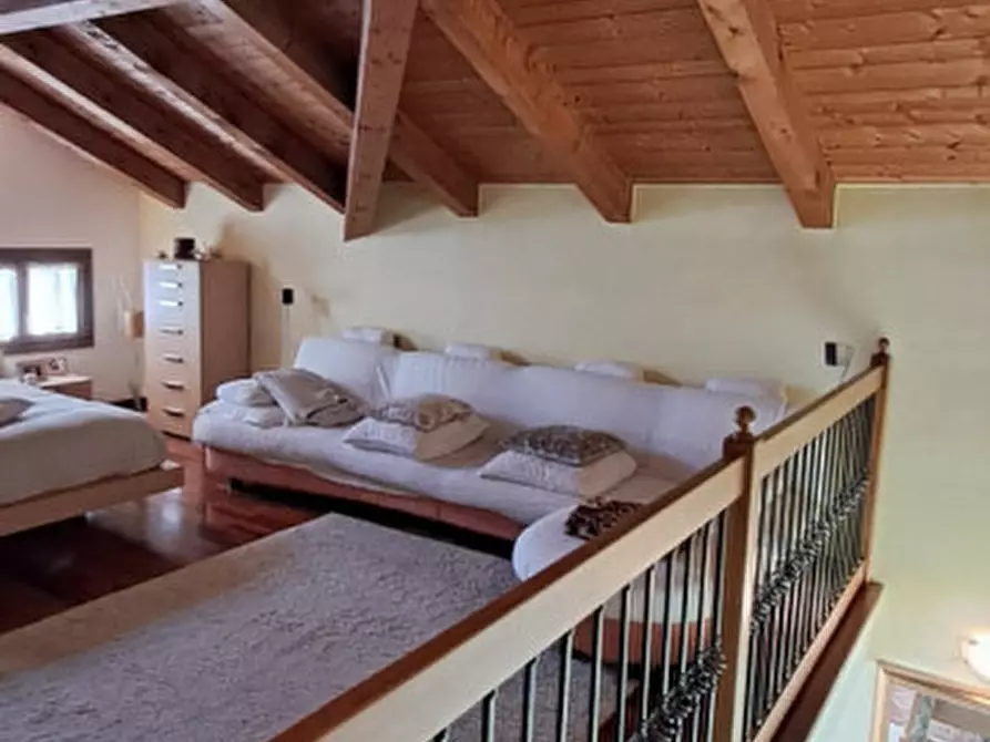 Immagine 11 di Casa bifamiliare in vendita  in via provinciale a Campo San Martino