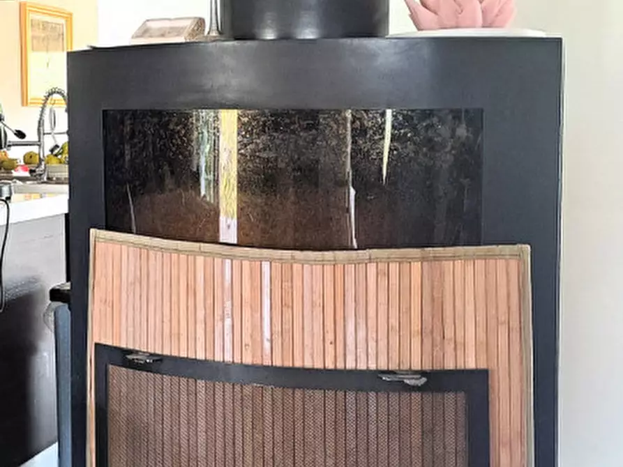 Immagine 11 di Villa in vendita  a Passignano Sul Trasimeno