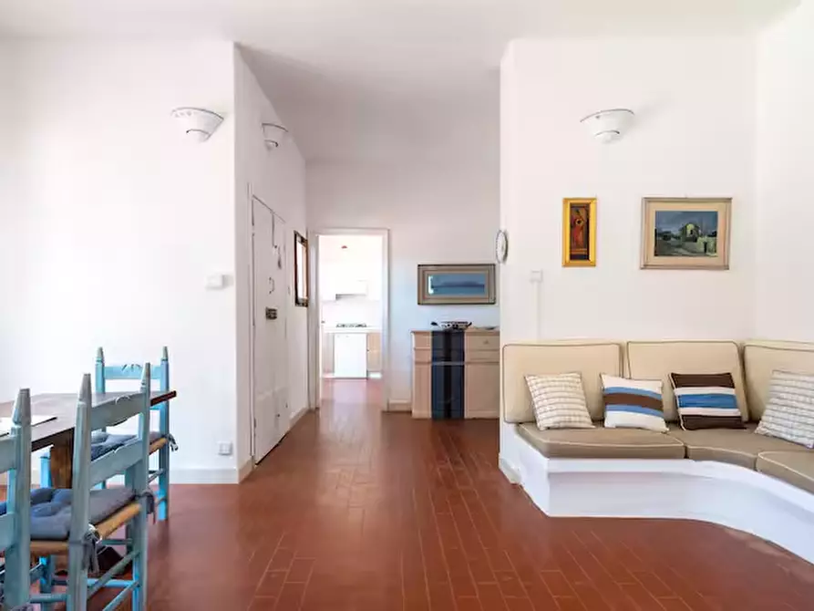 Immagine 4 di Villa in vendita  in Via Cala Girgolu a San Teodoro