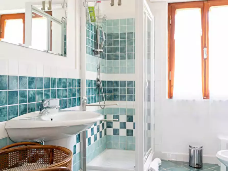 Immagine 12 di Villa in vendita  in Via Cala Girgolu a San Teodoro