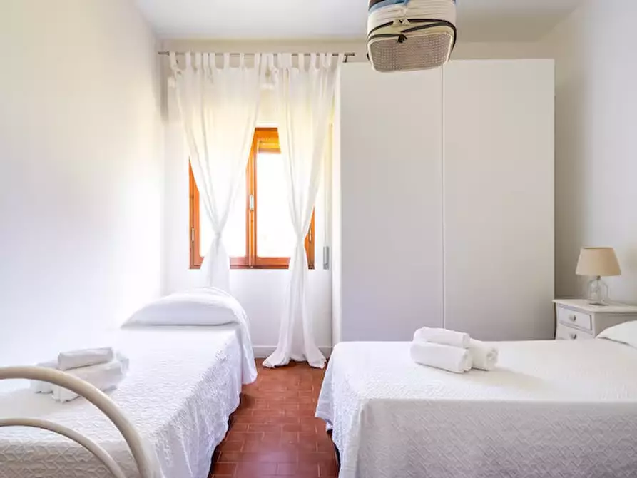 Immagine 19 di Villa in vendita  in Via Cala Girgolu a San Teodoro