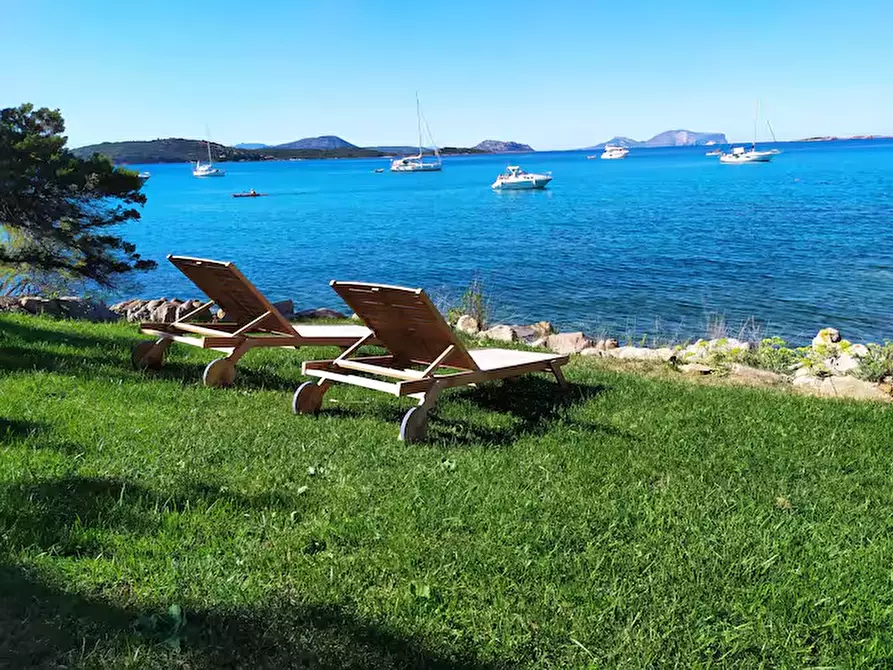 Immagine 32 di Villa in vendita  in Via Cala Girgolu a San Teodoro
