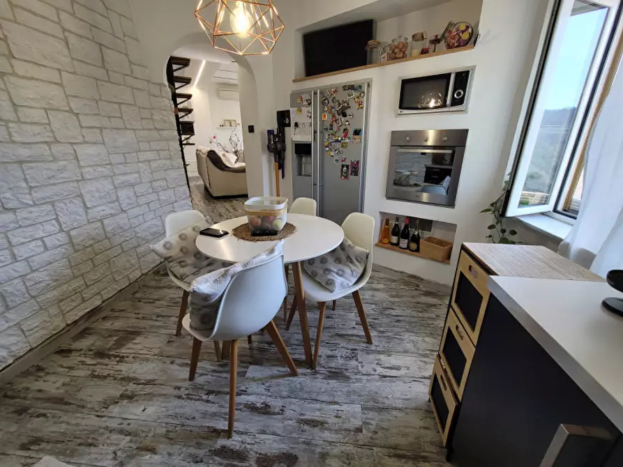 Immagine 6 di Appartamento in vendita  in via Cunio a Vado Ligure