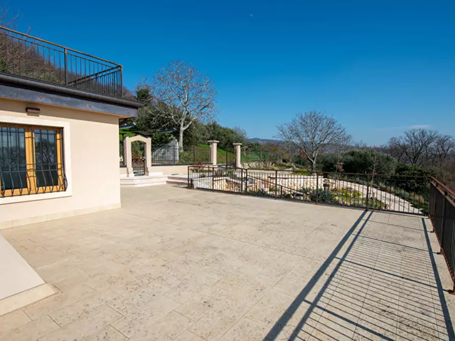 Immagine 7 di Casa indipendente in vendita  in Contrada Maroni 5 A a Verona