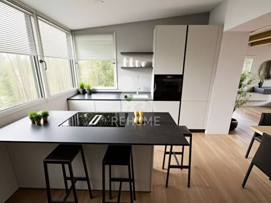 Immagine 1 di Villetta a schiera in vendita  in Via Cisis, 9 a Udine