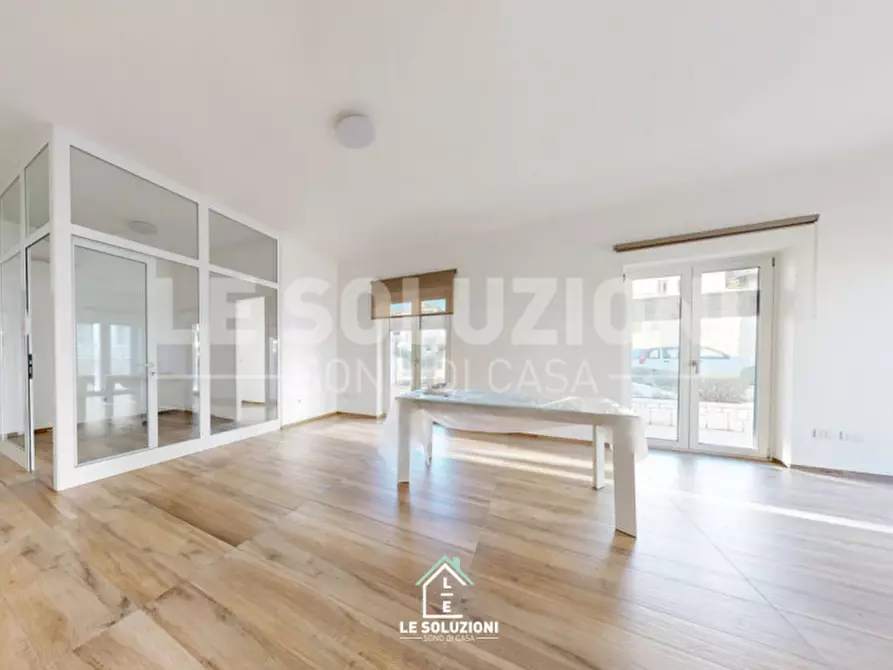 Immagine 2 di Ufficio in affitto  in Via Napoleone Bonaparte 17/b a Putignano