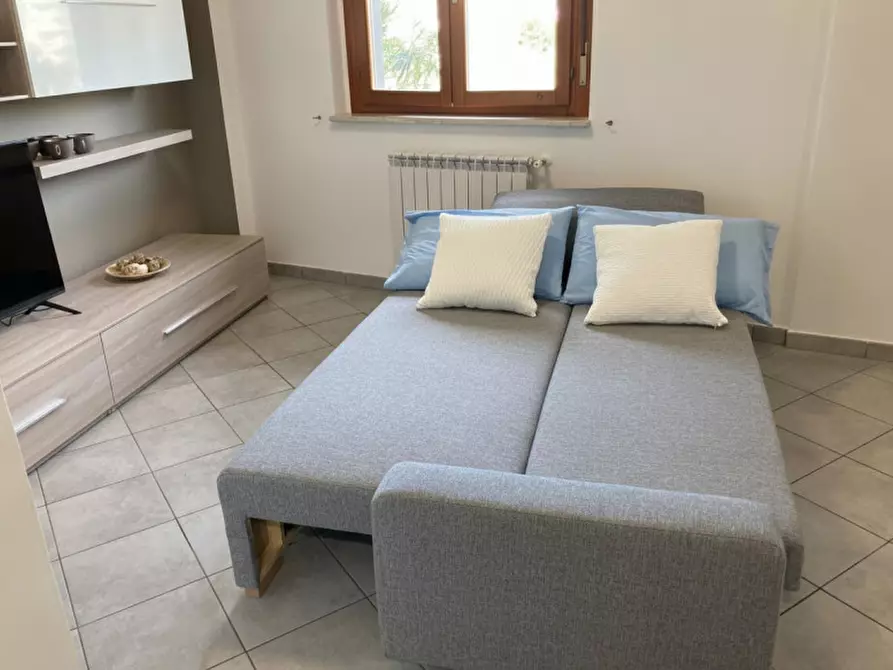 Immagine 10 di Appartamento in vendita  in via Santa Maria a Nettuno