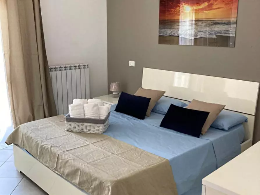 Immagine 12 di Appartamento in vendita  in via Santa Maria a Nettuno