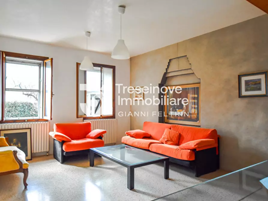 Immagine 7 di Villa in vendita  in Via Piave a Caerano Di San Marco