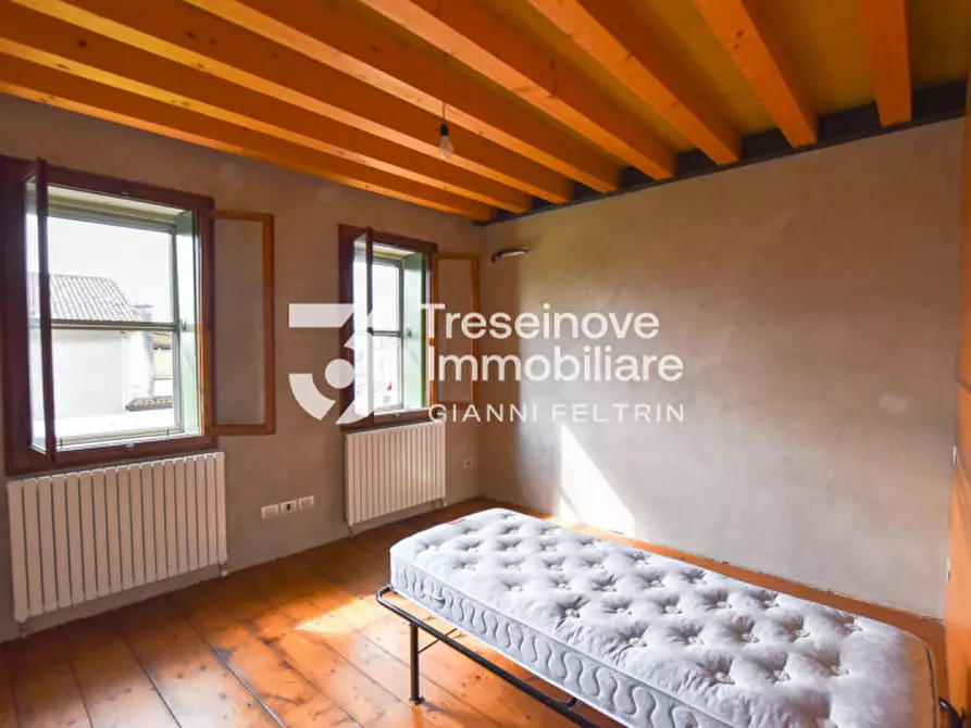 Immagine 16 di Villa in vendita  in Via Piave a Caerano Di San Marco