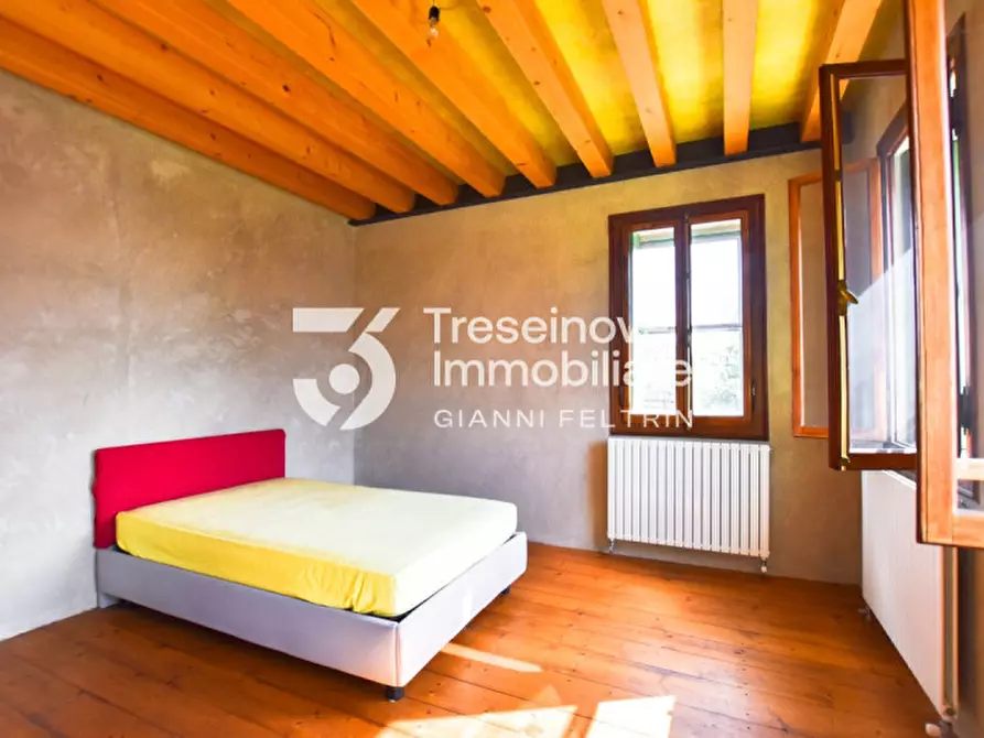 Immagine 20 di Villa in vendita  in Via Piave a Caerano Di San Marco