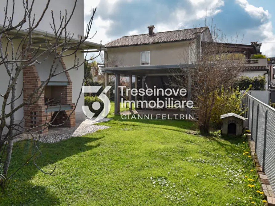 Immagine 34 di Villa in vendita  in Via Piave a Caerano Di San Marco