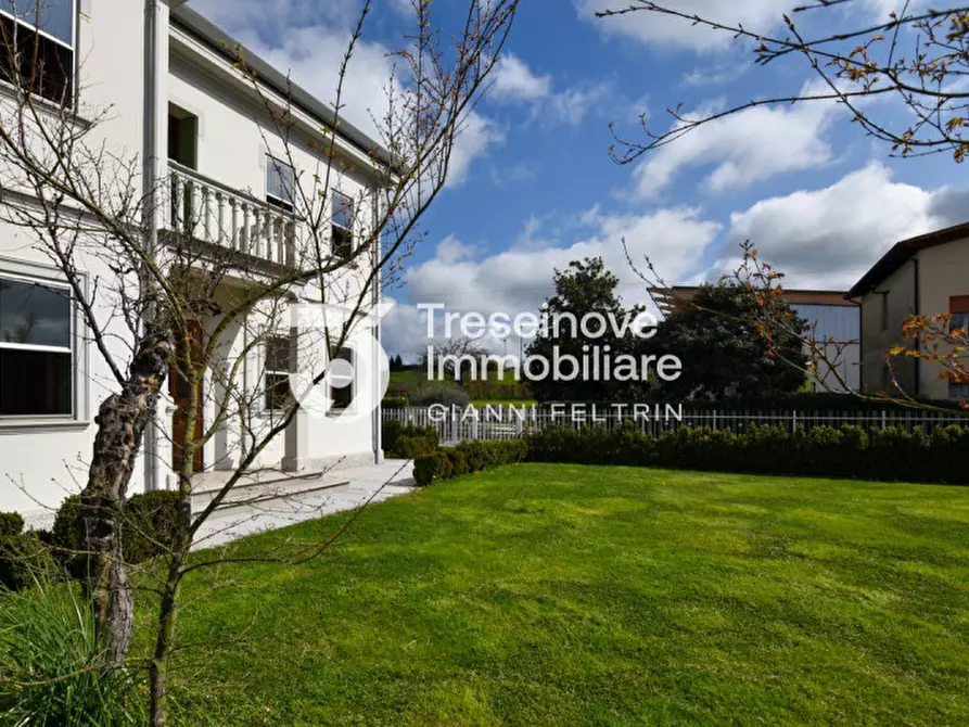 Immagine 36 di Villa in vendita  in Via Piave a Caerano Di San Marco