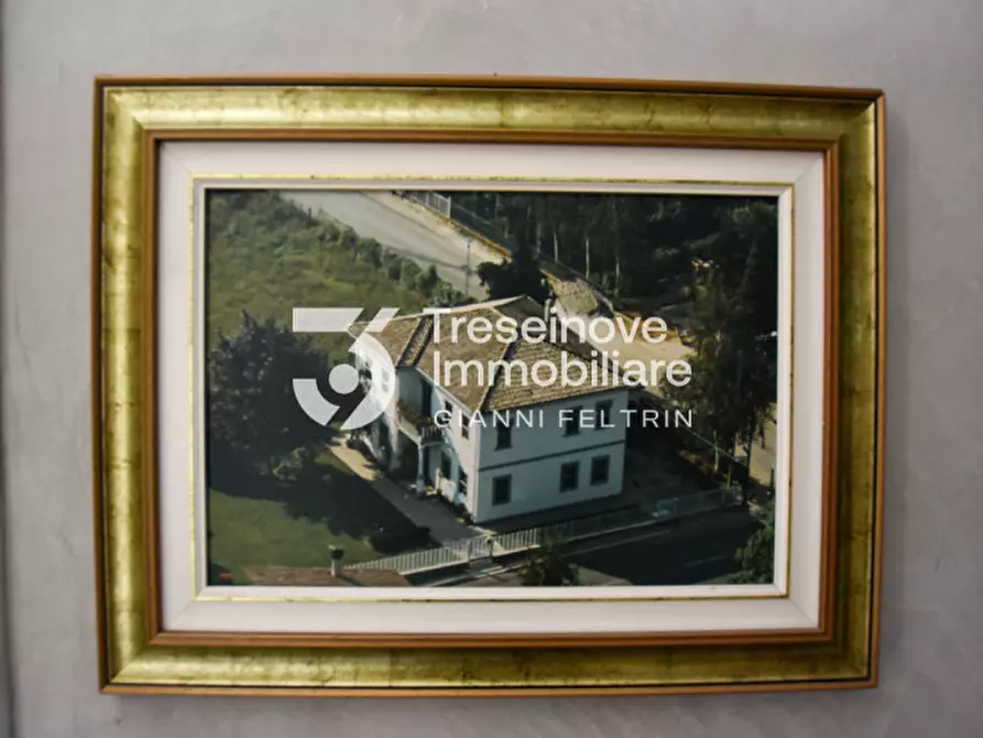Immagine 43 di Villa in vendita  in Via Piave a Caerano Di San Marco