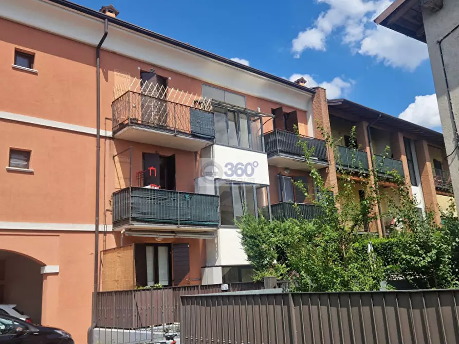 Immagine 5 di Appartamento in vendita  in Via Alessandro Volta a Gussago