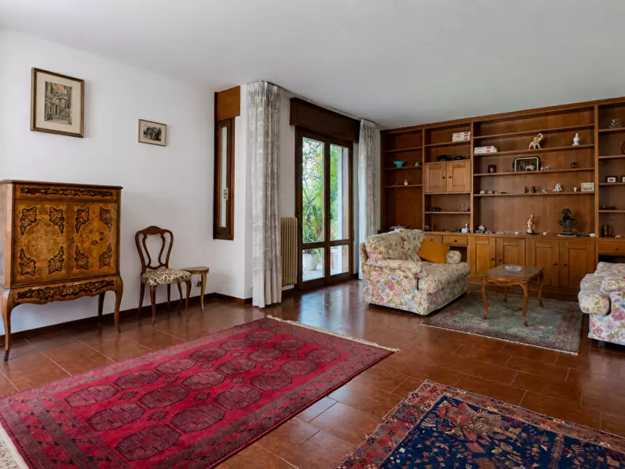 Immagine 5 di Casa quadrifamiliare in vendita  in Via Santa Maria Ausiliatrice a Selvazzano Dentro