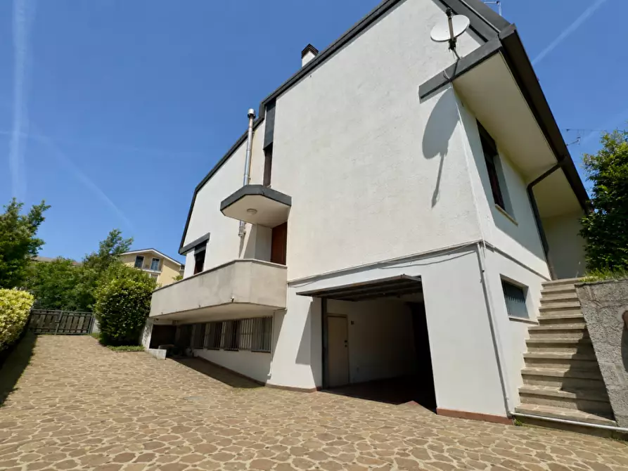 Immagine 36 di Casa quadrifamiliare in vendita  in Via Santa Maria Ausiliatrice a Selvazzano Dentro