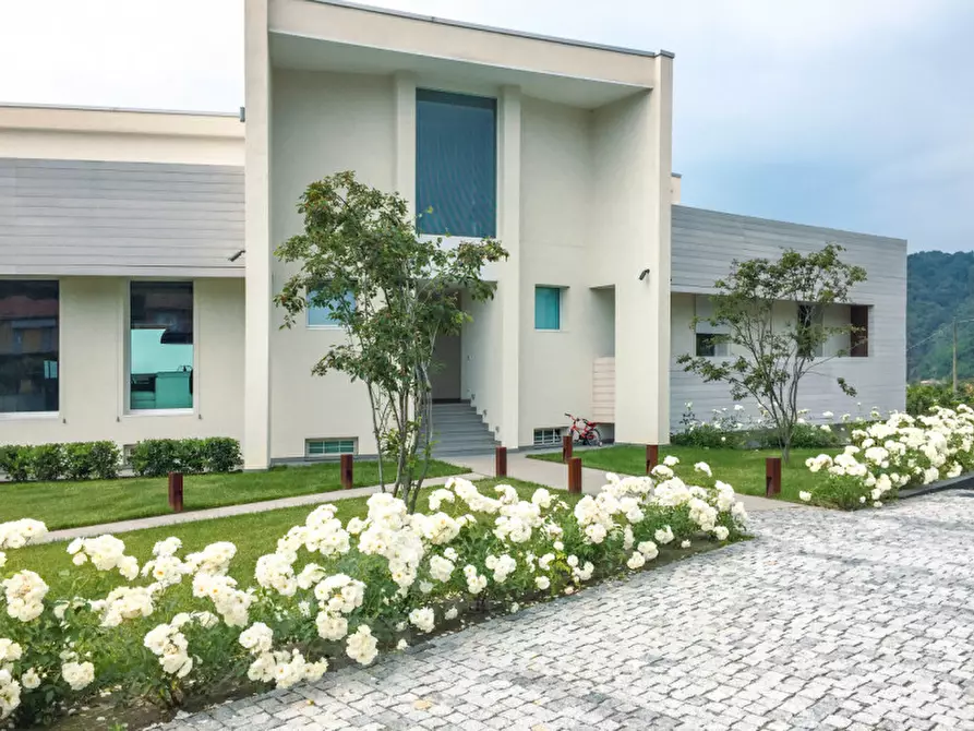 Immagine 14 di Villa in vendita  in Via Giovanni Zanetta 9 a Romagnano Sesia