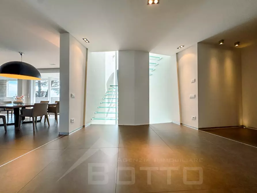 Immagine 17 di Villa in vendita  in Via Giovanni Zanetta 9 a Romagnano Sesia