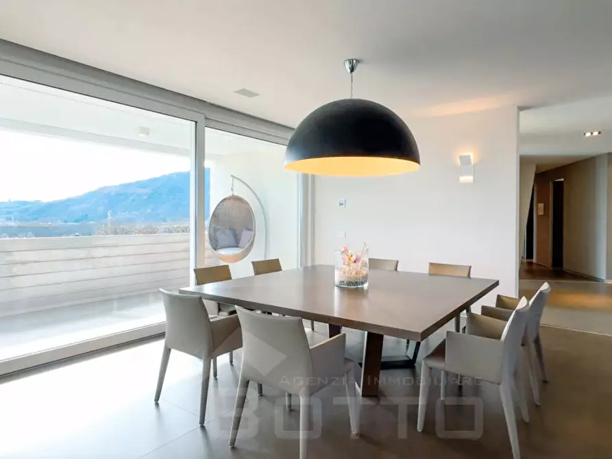 Immagine 23 di Villa in vendita  in Via Giovanni Zanetta 9 a Romagnano Sesia