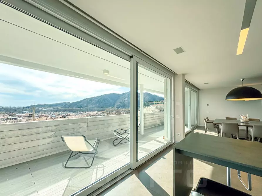 Immagine 29 di Villa in vendita  in Via Giovanni Zanetta 9 a Romagnano Sesia