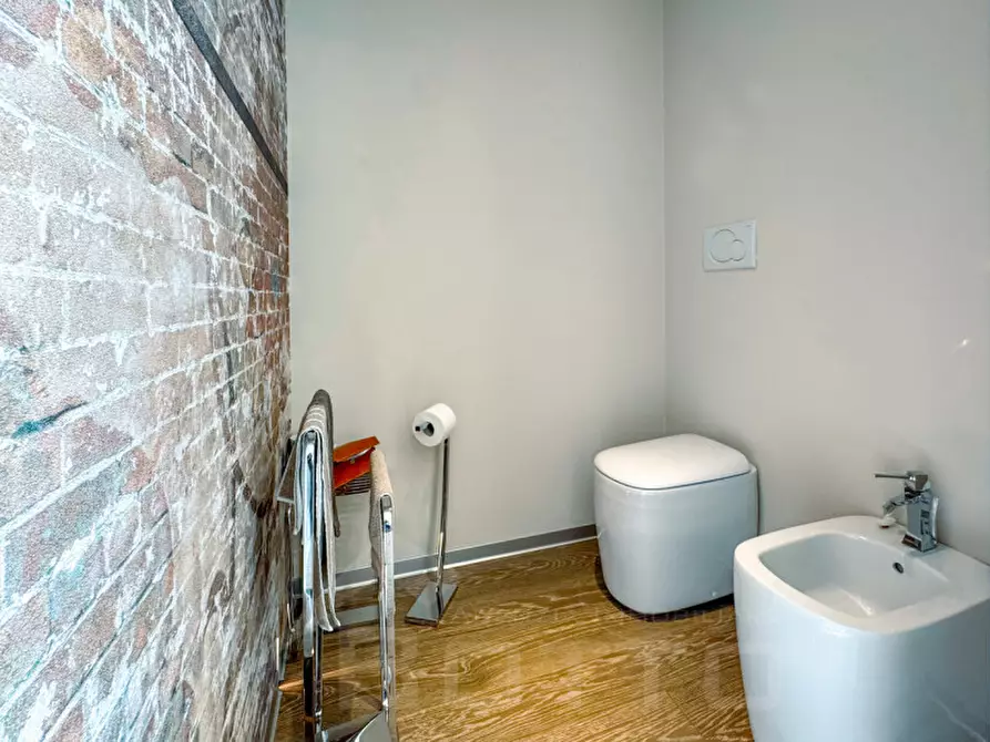 Immagine 53 di Villa in vendita  in Via Giovanni Zanetta 9 a Romagnano Sesia