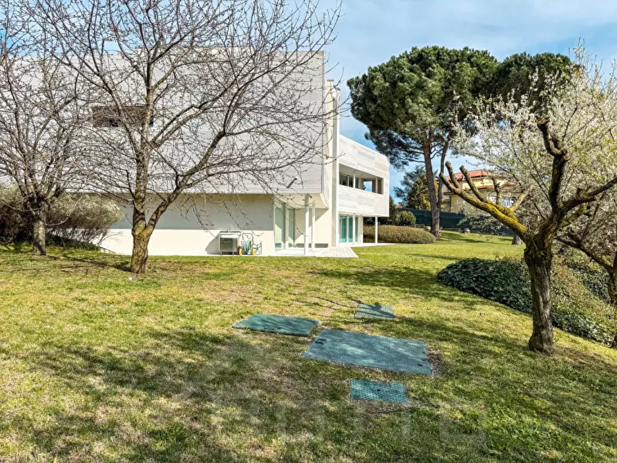 Immagine 77 di Villa in vendita  in Via Giovanni Zanetta 9 a Romagnano Sesia