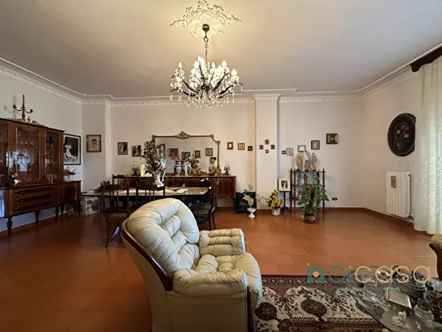 Immagine 2 di Appartamento in vendita  in Via Rocco Scotellaro 46 a Lecce